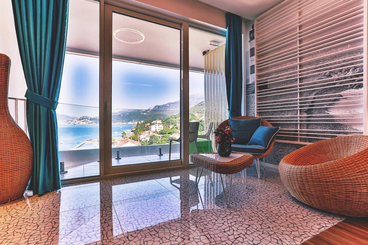 Carine Hotel Kumbor Superior Херцег Нови Екстериор снимка
